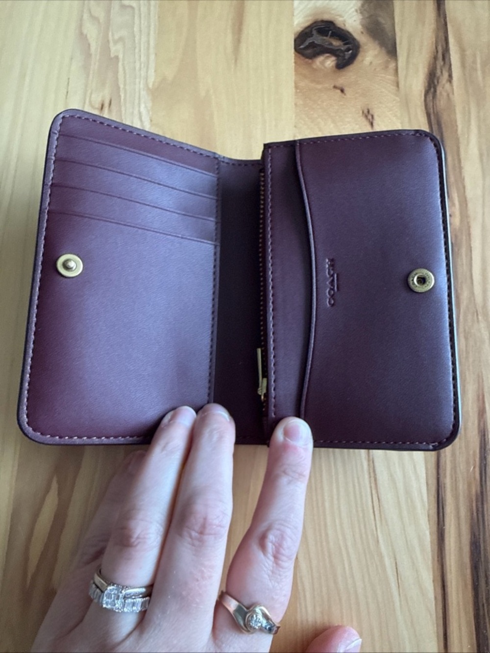 EUC Coach Essential Slim Card Case in Merlot - Picture 3 of 3